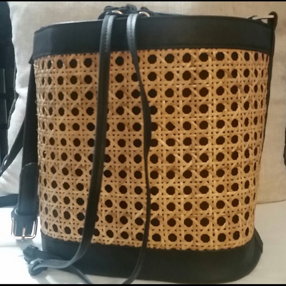 Tommy Bahama black, caned bucket bag
